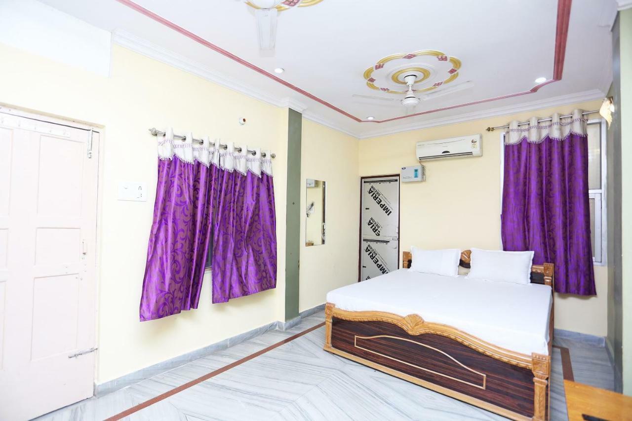 Spot On 45585 Hotel Aakash Ganga Βαρανάσι Εξωτερικό φωτογραφία