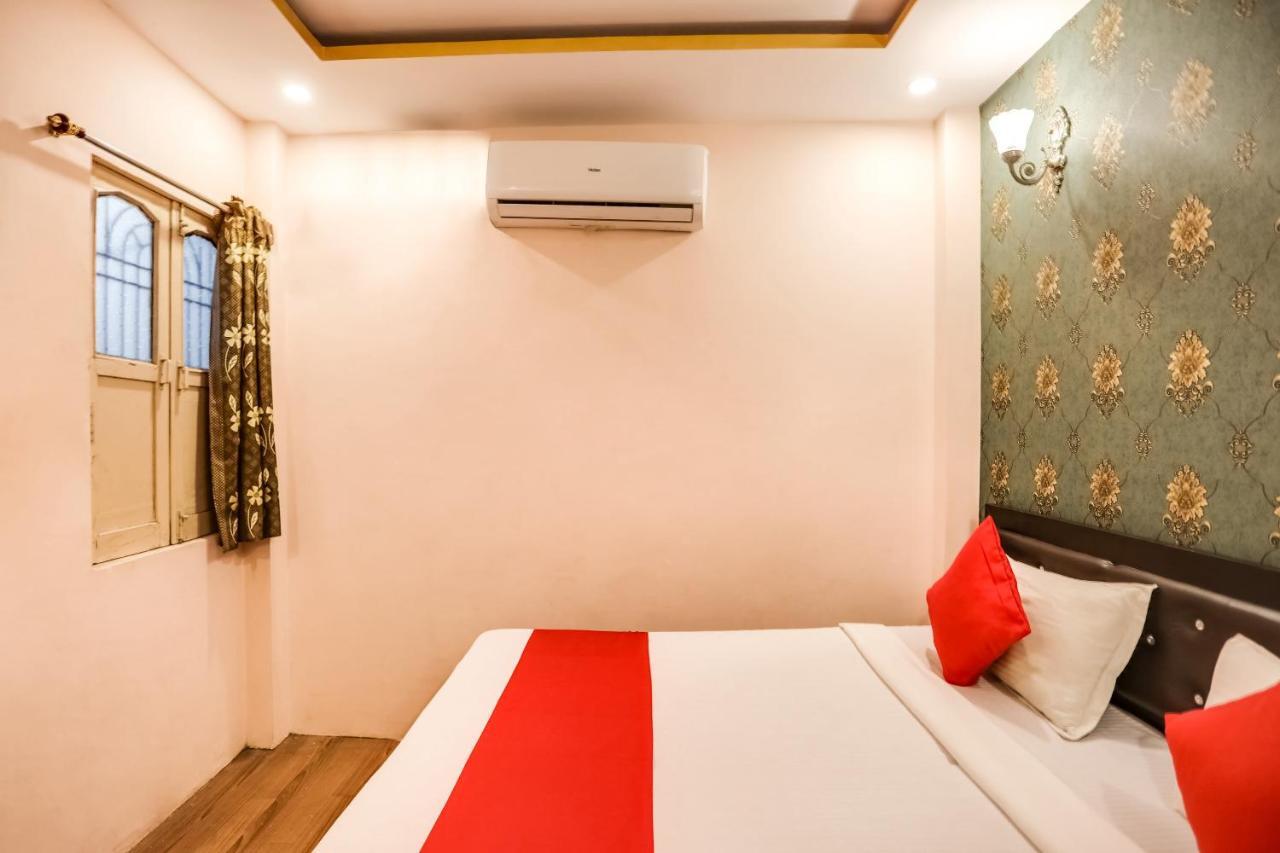 Spot On 45585 Hotel Aakash Ganga Βαρανάσι Εξωτερικό φωτογραφία