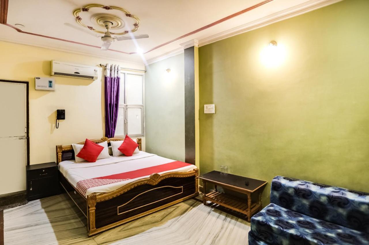 Spot On 45585 Hotel Aakash Ganga Βαρανάσι Εξωτερικό φωτογραφία