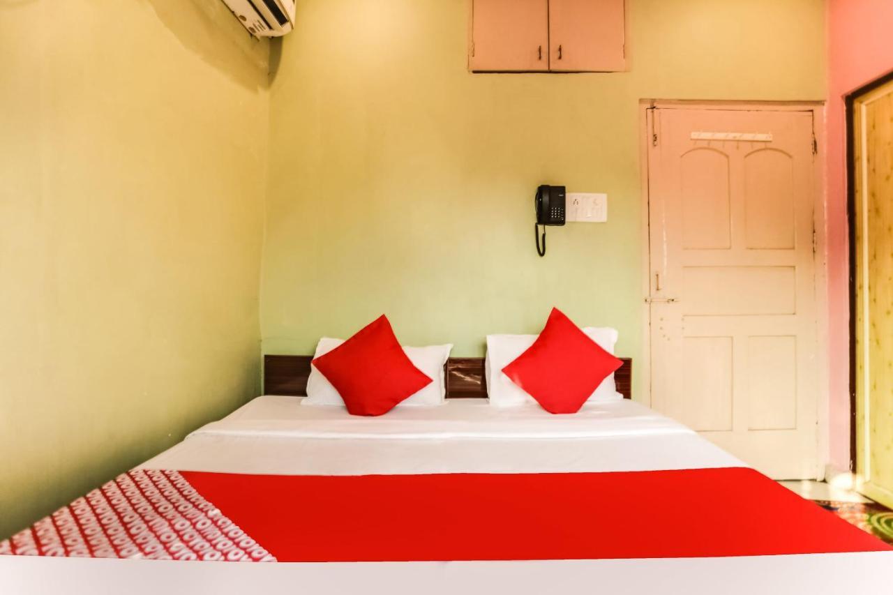 Spot On 45585 Hotel Aakash Ganga Βαρανάσι Εξωτερικό φωτογραφία